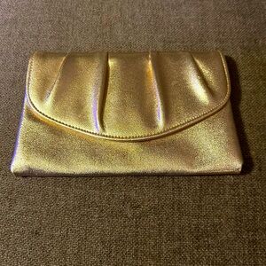Vintage strapless gold clutch